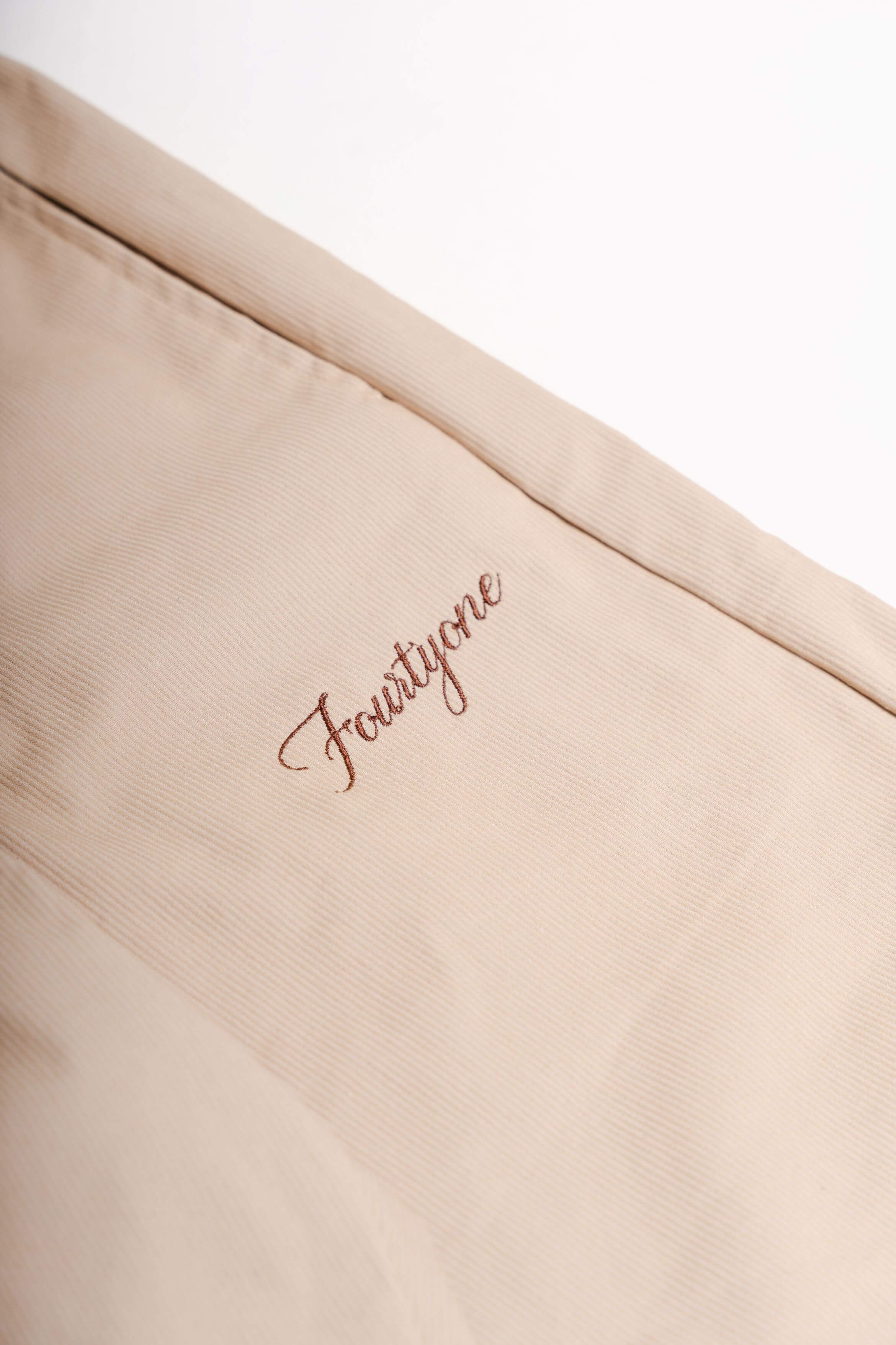 Cream Baggy Cotelê