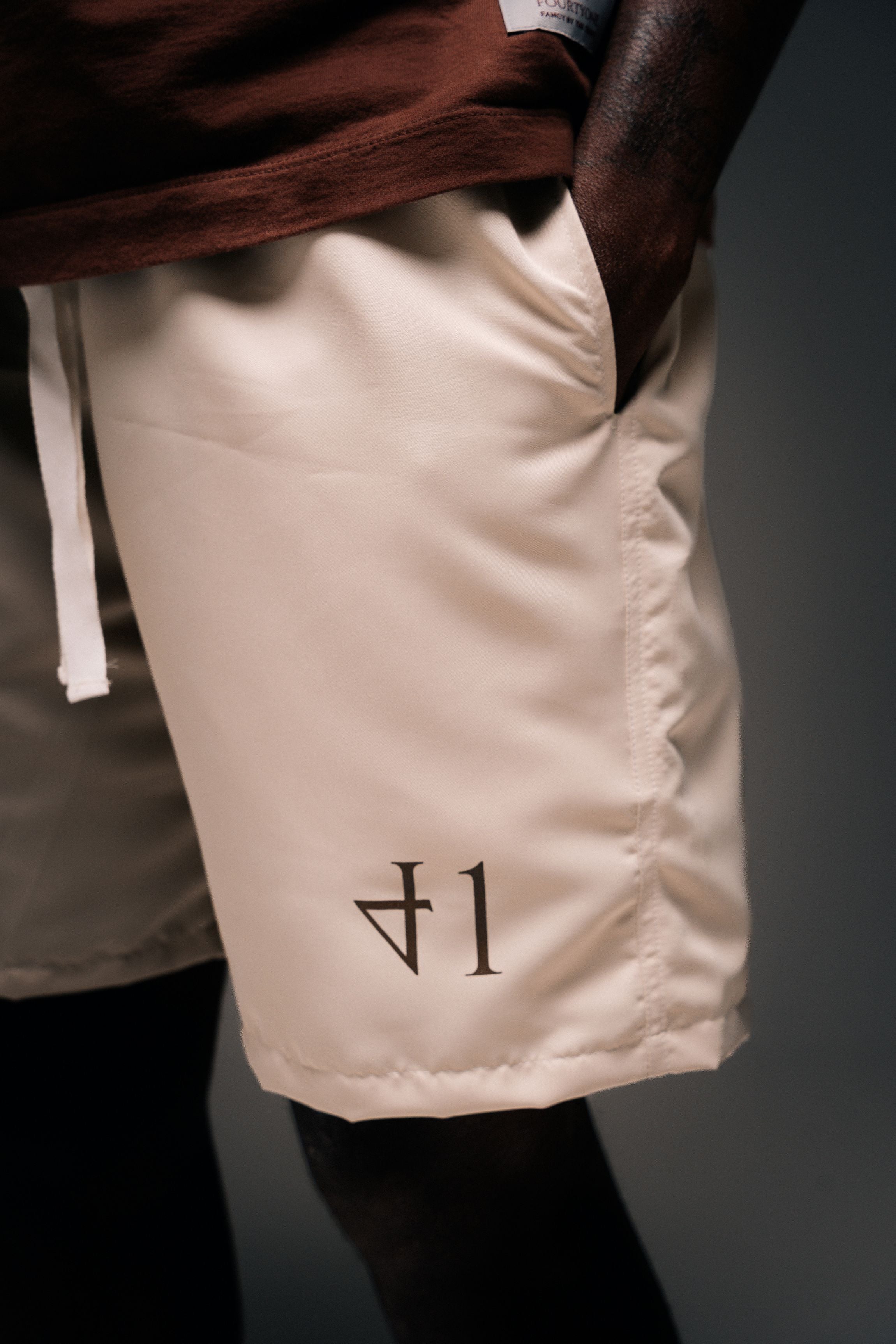 Logo Cream Basic Shorts